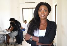 Auto-emploi ou salarié ? les premiers pas dans l’univers professionnel.