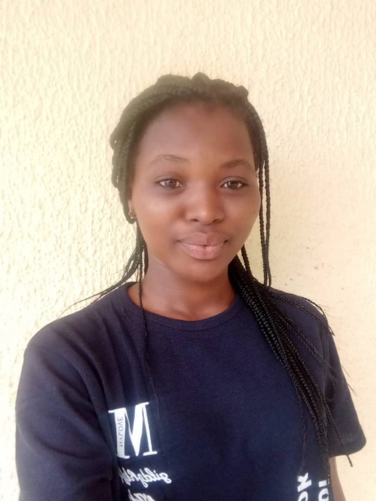 L’attribut alt de cette image est vide, son nom de fichier est imelda-bationo-1-768x1024.jpg.